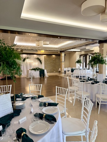 Kolacja w plenerowej altanie z widokiem na ogród – Restauracja Stara Kuźnia w Kornatce koło Dobczyc